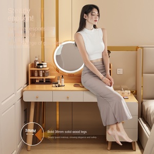 Coiffeuse au <span class=keywords><strong>design</strong></span> moderne pour femmes Coiffeuse à maquillage avec miroir éclairé Meubles de chambre à coucher de <span class=keywords><strong>luxe</strong></span> - Product Image 3