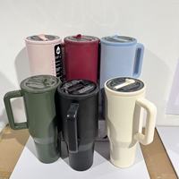 Gobelet isotherme de grande capacité (40 oz) avec couvercle hermétique et poignée, anti-fuite, pour l'Europe et l'Amérique.