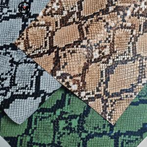 0.9mm Clássico Impresso Cobra Padrão Imitação <span class=keywords><strong>Python</strong></span> Padrão PVC Artificial Leather Bags Shoes Sofá Estofos Decorativos - Product Image 5