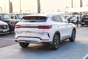 รถยนต์ไฟฟ้า BYD Song Plus EV ปี 2025 แบบ SUV ขับเคลื่อนสี่ล้อ แบตเตอรี่ลิเธียม ยาง R17 หลังคาพาโนรามา - Product Image 3