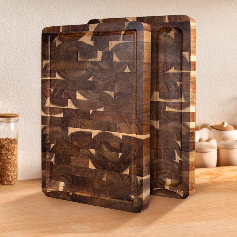 # End Grain Acacia Wood Cutting