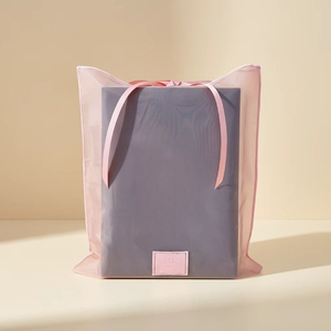 Bolsa de Embalaje de Organza Suave Biodegradable y Ecológica con Cordón, para Cartera o Bolso, con Impresión de Logotipo Personalizado - Product Image 1