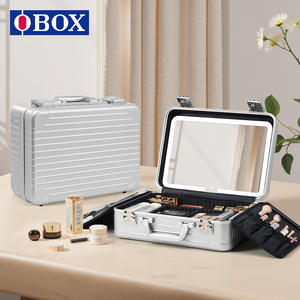 Trousse de maquillage professionnelle Qihui avec lumière, argent et noir, grande capacité, pour le rangement à domicile, organiseur de cosmétiques avec extension. - Product Image 2