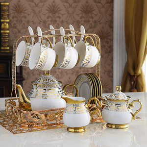 Set da Tè in Ceramica Dorata Stile Americano, Tazze da Caffè in Porcellana, Teiera e Lattiera, Zuccheriera, Elegante Set con Tazza e Piattino da 250mL - Product Image 2