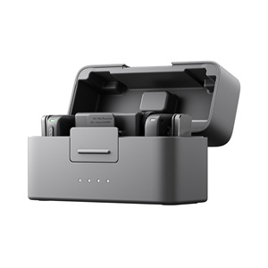 Mic Mini Không Dây Microphone Kit <span class=keywords><strong>2</strong></span> Máy Phát <span class=keywords><strong>1</strong></span> Receiver Sạc Trường Hợp Sét Điện Thoại Di Động <span class=keywords><strong>Adapter</strong></span> Vlog Streaming - Product Image 2