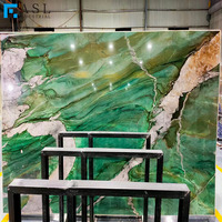 Dalles de marbre vert émeraude Quartzite Pampers Green pour revêtement mural de cuisine et salle de bain, et pour revêtement de sol