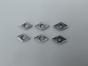 Fourniture d'usine Durable 55 ° CNC <span class=keywords><strong>Tour</strong></span> en carbure de tungstène Insert de tournage DCGT11T308 non revêtu pour le traitement de finition en aluminium - Product Image 2