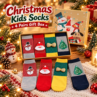 4 paires de chaussettes de Noël pour enfants, coffret cadeau, chaussettes en coton doux, ensemble de chaussettes de Noël à motifs de dessins animés pour garçons et filles, cadeaux de Noël