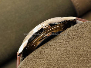 Reloj de Cuarzo para Hombre de Negocios, con Logotipo Personalizado, Marca Privada, Caja de Acero y Cuero Genuino, con Zafiro Único - Product Image 5