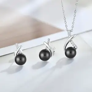 Imitation Tahitian Natural Synthetic Black Pearl Pendant Female Diamond Zircon Black Pearl Swan Pendant Necklace