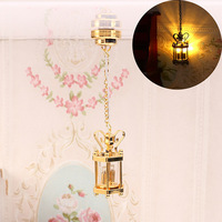 23 Stile Miniatur-Puppenhaus-Lampe Miniatur-Tischlampe Puppenhaus-Kronleuchter Deckenleuchte mit Batteriebetriebener Beleuchtung