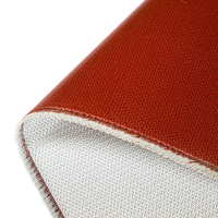 Tissu en fibre de verre enduit de silicone rouge, matériau flexible pour connecteurs de conduits, toile en fibre de verre résistante à la chaleur et sans alcali