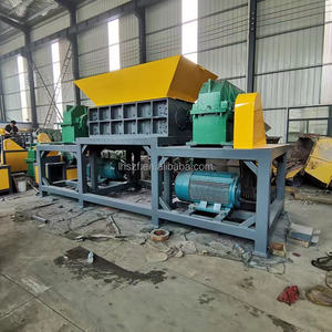 Broyeur industriel à un ou deux arbres pour déchets plastiques, vieux vêtements, métaux et bois - Product Image 5