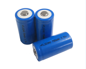 Batterie cylindrique Li-Ion rechargeable de haute qualité 3,7 V 700 mAh 16340 pour <span class=keywords><strong>lampe</strong></span> torche électrique, éclairez votre <span class=keywords><strong>monde</strong></span> - Product Image 3