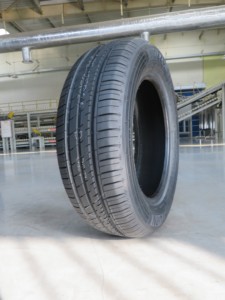 Pneu de voiture de tourisme 155/55R14 neuf, pneu radial Duraturn avec <span class=keywords><strong>Durex</strong></span> et réduction du bruit de roulement - Product Image 3