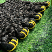 Cheveux humains vierges bruts de qualité 12A du Vietnam, cheveux bouclés en spirale birmans naturels non traités de haute qualité
