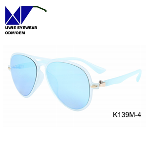 Gafas de Sol Aviador Personalizadas OEM de PC y Metal, Talla 50-18-135, Antideslumbrantes, UV400, para Niños y Adolescentes, Diseño Interno - Product Image 5