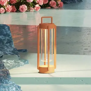 Linterna decorativa de diseño creativo para Hotel, luz Solar recargable Eco, lámpara de mesa con cargador inalámbrico