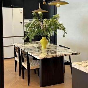 โต๊ะรับประทานอาหารหินอ่อนสไตล์ฝรั่งเศสทรงสี่เหลี่ยมโครงสร้างแข็งแรงสำหรับห้องนั่งเล่นดีไซน์ทันสมัยเรียบง่าย - Product Image 1