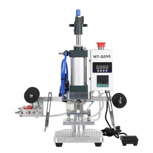 Machine de marquage à chaud pneumatique compacte pour le gaufrage du cuir et le marquage de logos sur bois, avec fonction de pressage à chaud personnalisé - Product Image 6