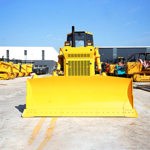 Tractor robusto tipo oruga con baja presión sobre el suelo, perfecto para trabajos de dormir en terrenos pantanosos y blandos - Product Image 3