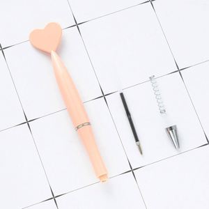 Stylos en forme de cœur personnalisés pour la Saint-Valentin, encre gel noire 1 mm, cadeau pour enfants, fournitures de bureau et scolaires, cadeau de fête - Product Image 4