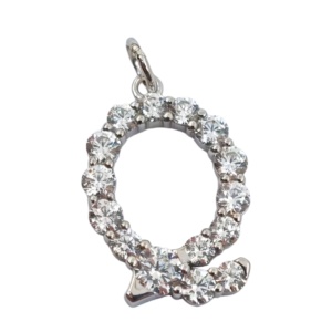 จี้ตัวอักษรเงินแท้ 925 รุ่นคลาสสิกจาก UM Jewelry สำหรับผู้หญิง เด็ก ของขวัญวันครบรอบ วันแต่งงาน และโอกาสพิเศษต่างๆ - Product Image 3