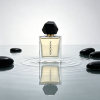 Flacon de parfum carré en verre personnalisé de luxe 50 ml avec bouchon en bois épais et pompe pulvérisatrice, boîte incluse
