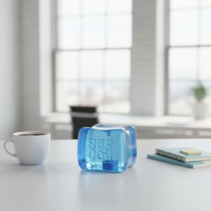 Nuevos Productos Internacionales: Juguete Blandito de Maltosa Schylling NeeDoh Niceberg, Cubo Azul Hermoso de 3.25 Pulgadas, para Niños de 5 a 7 Años - Product Image 6