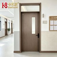 Porte intérieure en bois composite finition mate, surface anti-traces de doigts, isolation acoustique, moderne, chambre, salle à manger, appartement, hôtel