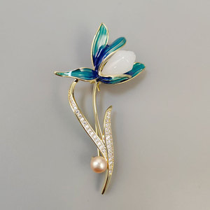 Freshwater Pearl Magnolia Brooch Flower Pin Zinc Alloy Women's Party Accessory - Product Image 4