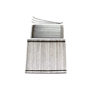 Fibre d'acier au carbone anti-corrosion de haute qualité avec extrémité à crochet <span class=keywords><strong>prix</strong></span> usine direct prêt à l'<span class=keywords><strong>emploi</strong></span> pour l'armature du béton - Product Image 1