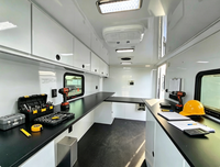 Remorque de bureau mobile à double essieu certifiée NHTSA CE ADR ISO avec porte et fenêtre, homologuée pour la route, cabine de travail portable sur site