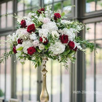 Décoration de mariage MoKtong Deluxe, boule de fleurs artificielles en eucalyptus rouge vin de 70 cm pour cheminée de maison