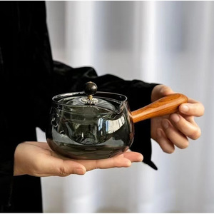กาน้ำชาหมุนได้พร้อมฝาปิด แก้วทนความร้อน สำหรับชุดชงชา - Product Image 3