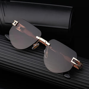 Gafas de sol personalizadas sin montura para hombre, lentes de PC con protección UV400, estilo Instagram negro, moda para exteriores, origen Taizhou, embalaje en caja WF 5G59 - Product Image 4