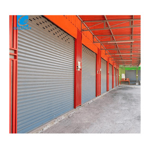<span class=keywords><strong>Porte</strong></span> <span class=keywords><strong>de</strong></span> <span class=keywords><strong>garage</strong></span> enroulable en aluminium électrique à distance à grande vitesse Design extérieur industriel pour villas ou entrepôts - Product Image 2