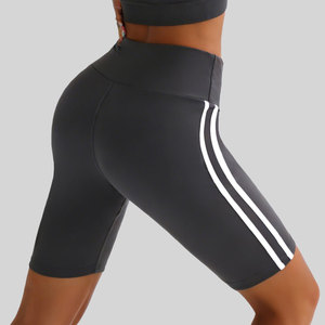Shorts de Yoga de Cintura Alta Negros con Rayas Blancas, Transpirables, Elásticos, de Spandex/Nylon, con Logotipo en la Cintura, para Correr y Hacer Ejercicio, para Mujer - Product Image 1