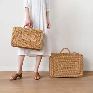 Woven Vintage Storage Traveling Trunk Wedding Set Small Rectangle Retro Rattan Picnic basket Suitcase With Handles