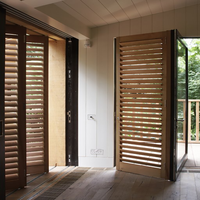 Porte coulissante en bois couleur persiennes réglables stores de fenêtre stores de plantation volets