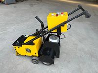 Machine à décapage de revêtement de sol à haute efficacité, équipement de déneigement manuel pour piste, pour l'élimination du caoutchouc de piste