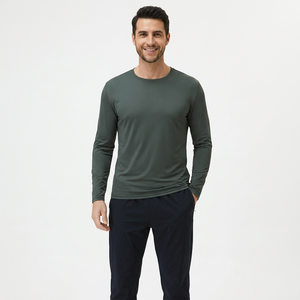 T-shirts formels tricotés pour hommes, fabriqués professionnellement, prix raisonnable, couleur unie, manches longues, sur mesure, à faible MOQ - Product Image 1