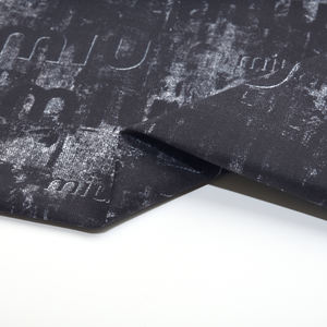 Maßgeschneiderte Bekleidung aus PU-Leder: Erhältlich in verschiedenen Farben, Stärken und Texturen. Unterstützt Kleinserien-Großhandel. - Product Image 2