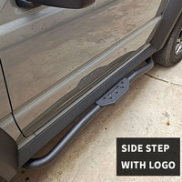 Marchepieds latéraux tout-terrain 4x4 Unity pour Suzuki Jimny JB74 2018+ en alliage d'aluminium, deux côtés noirs avec LOGO, marchepieds automatiques