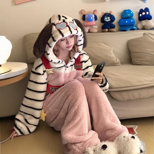 <span class=keywords><strong>Pyjama</strong></span> une pièce en velours corail <span class=keywords><strong>Snoopy</strong></span> pour <span class=keywords><strong>femme</strong></span>, automne-hiver, doublé polaire, épais, chemise de nuit pour couple, vêtements de maison, livraison directe - Product Image 4