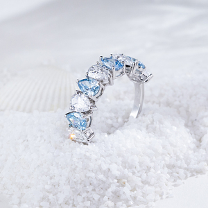 Bague pour femme MSR-2197 en or 18 carats avec diamant blanc et bleu de laboratoire, taille poire - Product Image 5