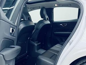 Voiture d'occasion <span class=keywords><strong>Volvo</strong></span> <span class=keywords><strong>S60</strong></span> T8 PHEV AWD 2020, berline de luxe d'occasion, conduite à gauche, automatique, robuste, haute technologie, performance <span class=keywords><strong>hybride</strong></span> scandinave - Product Image 6