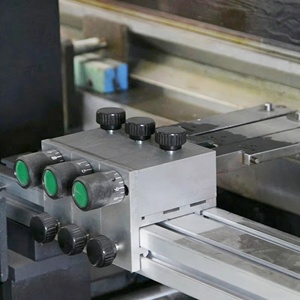 Prensa Plegadora Hidráulica CNC WE67K de 40 Toneladas y 1600 mm, Totalmente Automática y Sincronizada, con Sistema DA53TX - Product Image 3
