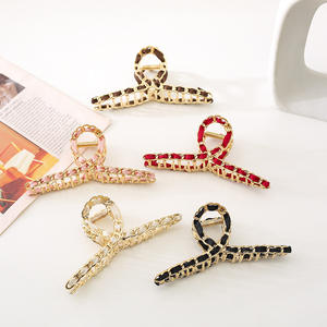 الأكثر مبيعًا إكسسوارات شعر كلاسيكية سوداء معدنية مصمم بتصاميم بسيطة للسيدات - Product Image 4