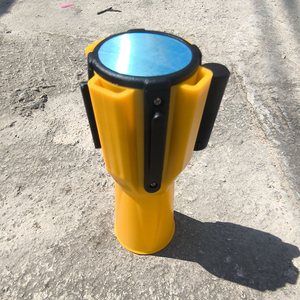 Venta al por mayor de calidad superior, cinturón retráctil de plástico amarillo, cono de tráfico, barrera superior, productos de advertencia de tráfico - Product Image 3